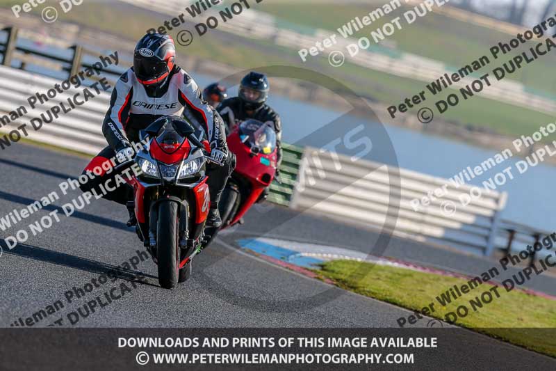PJM Wedding Photography;enduro digital images;event digital images;eventdigitalimages;mallory park;mallory park photographs;mallory park trackday;mallory park trackday photographs;no limits trackdays;peter wileman photography;racing digital images;trackday digital images;trackday photos